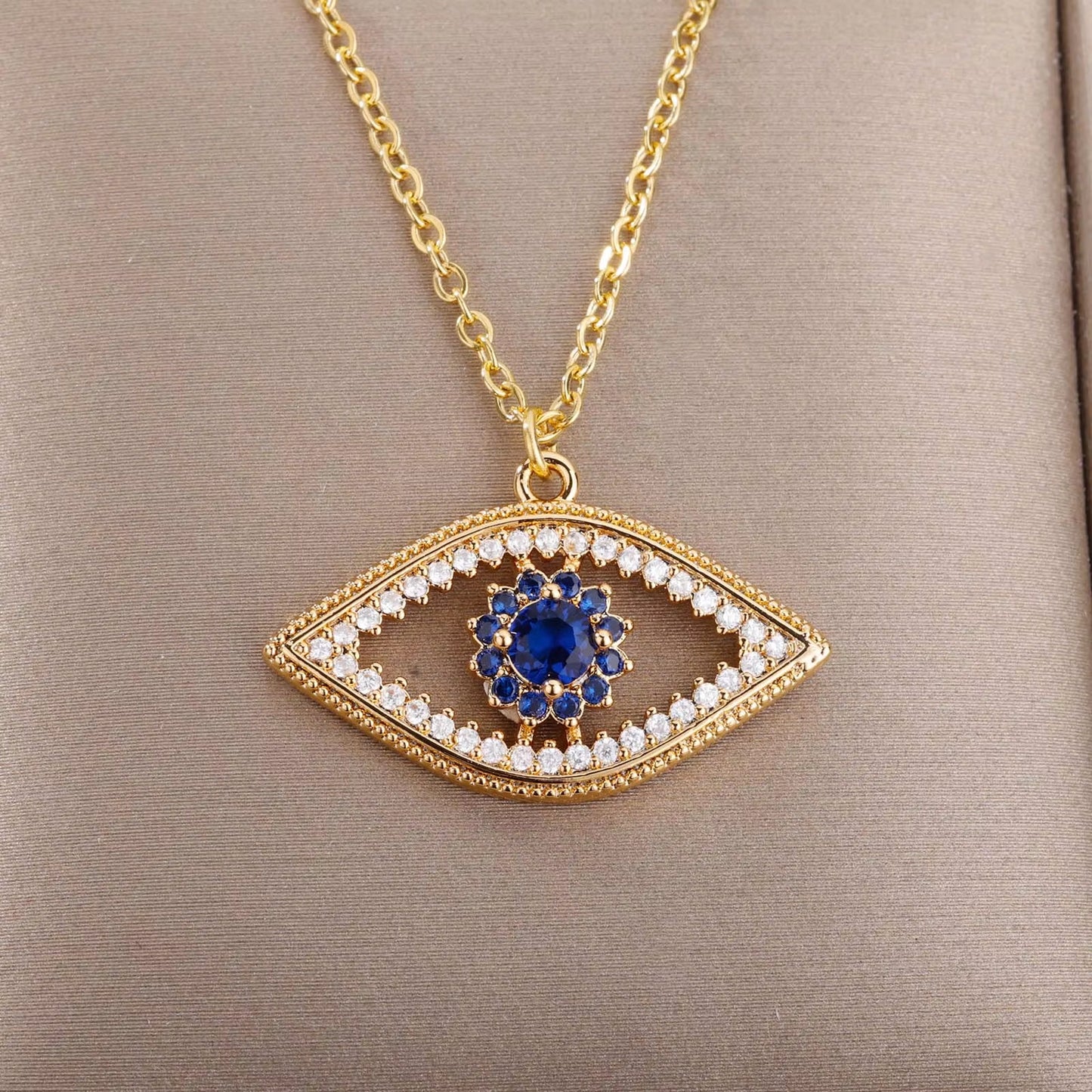 Turkish Evil Eye Pendant Necklace for Women Gold Color Stainless Steel Necklaces 2024 Trending Choker Lucky Aesthetic Jewelry